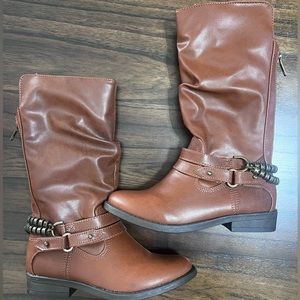 SHOE SALE!! Brand New Girls Size 1 Boots